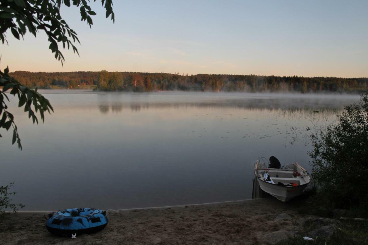 Farmholiday Kumpunen Hotel Petäjävesi Екстериор снимка